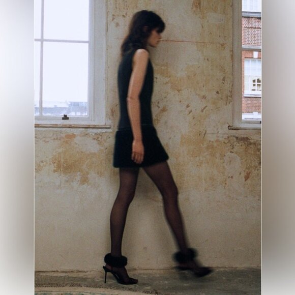 Zara DRESS WITH FAUX FUR BELT - Picture 4 of 10